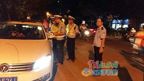 信丰学生爆料飙车案件最新,惊心动魄的街头追逐与警方紧急处置  第1张